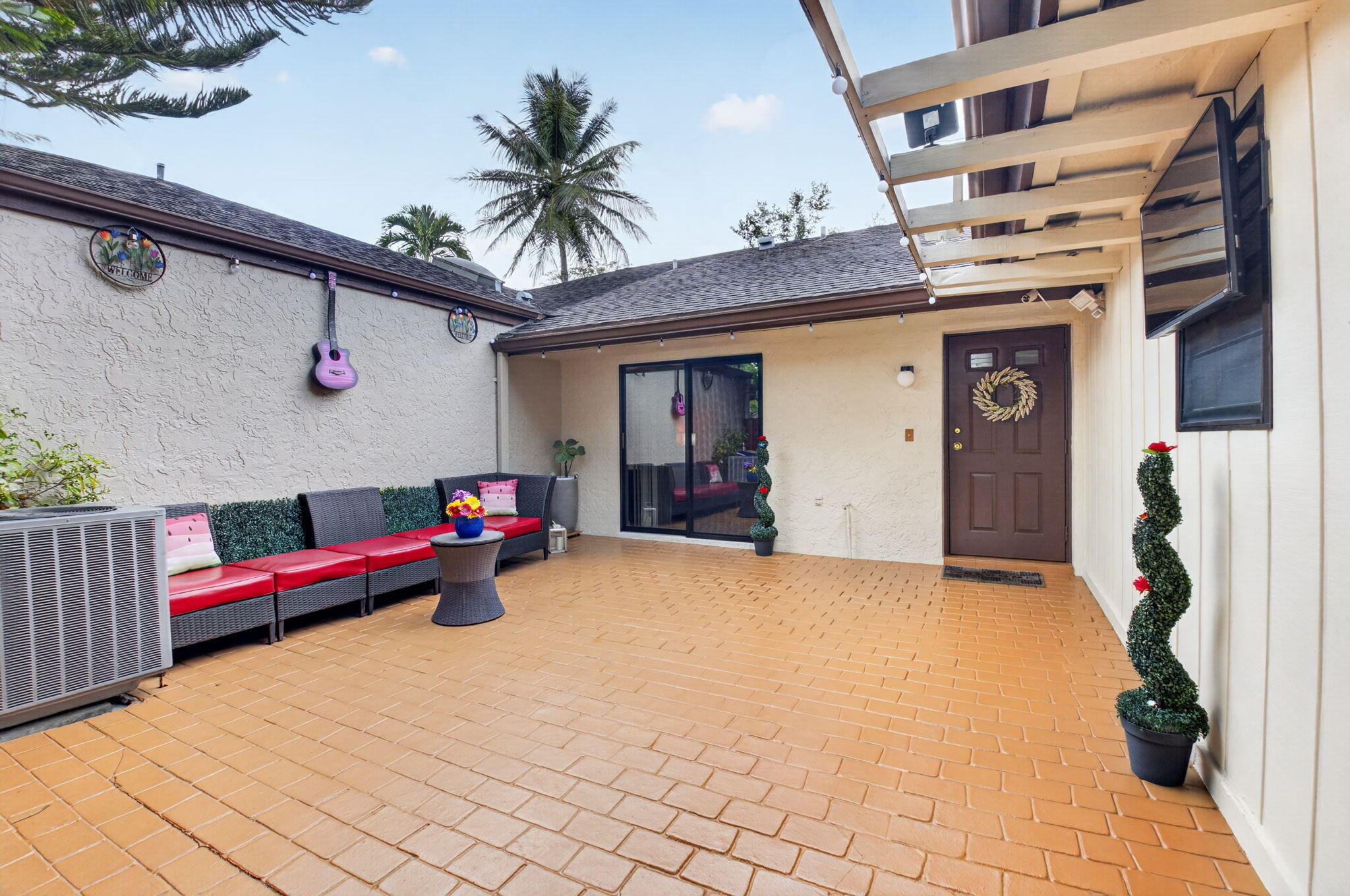 22602 Vistawood Way