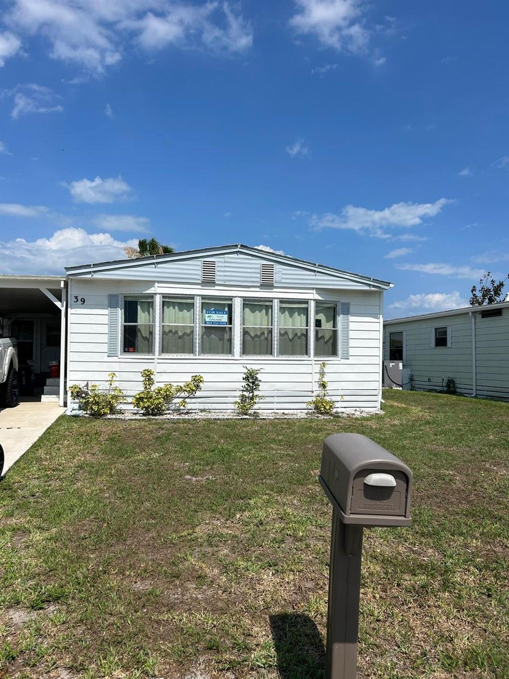Photo of 39 Verde Vista, Fort Pierce, FL 34951 (MLS # R10989198)