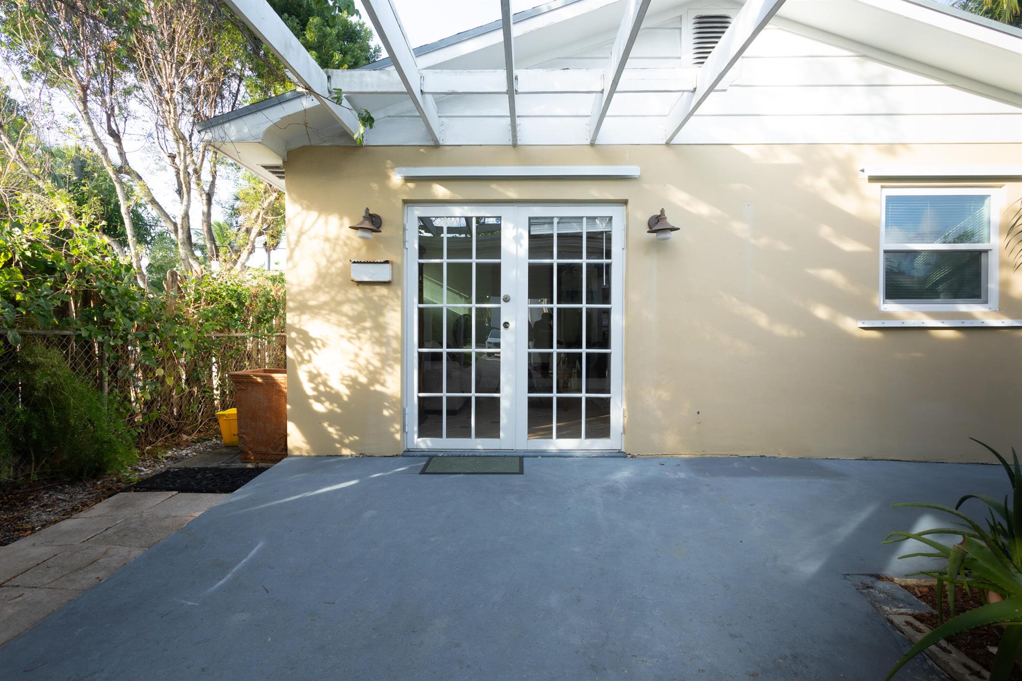 TOLEDO IN - Residential Lease