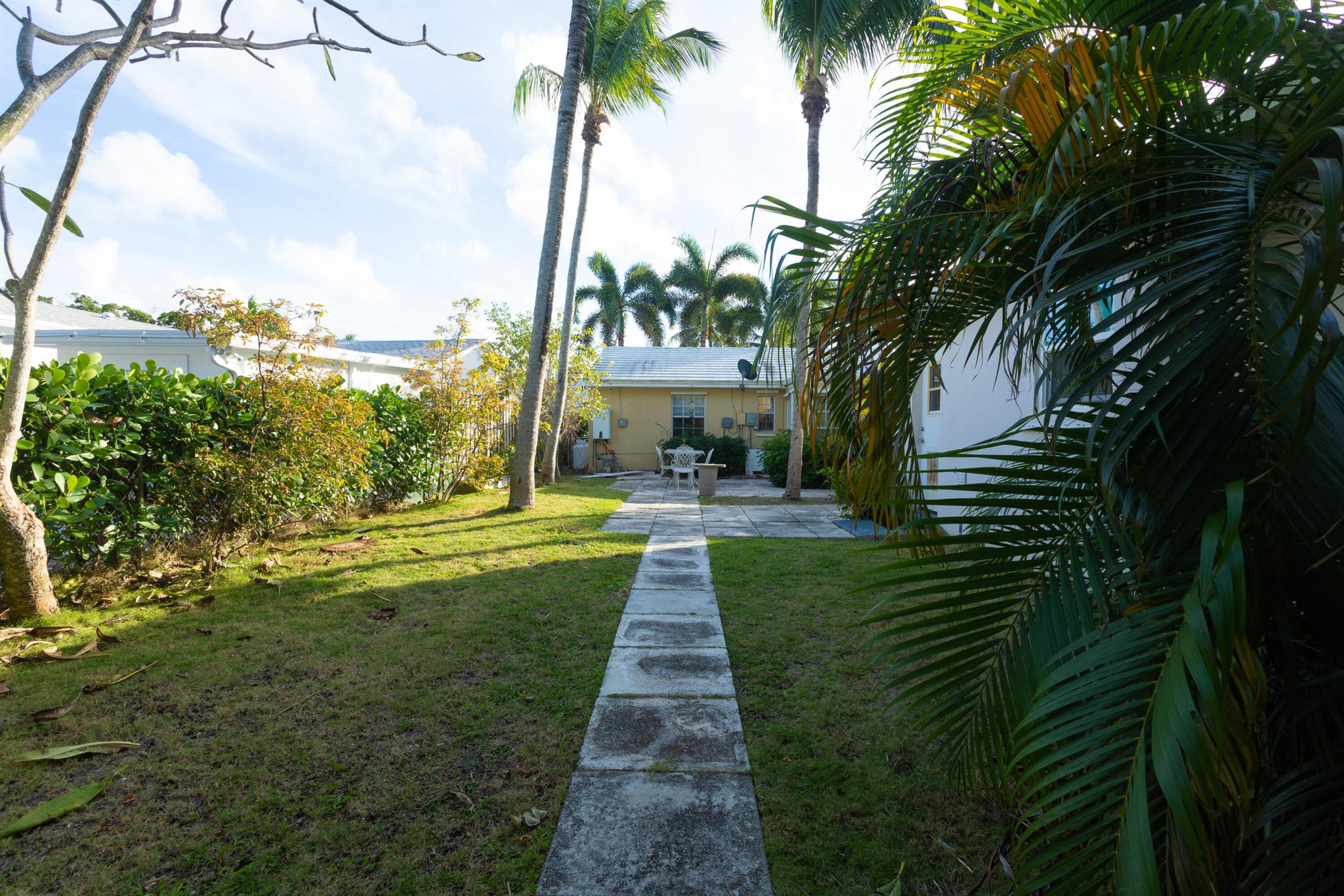 TOLEDO IN - Residential Lease