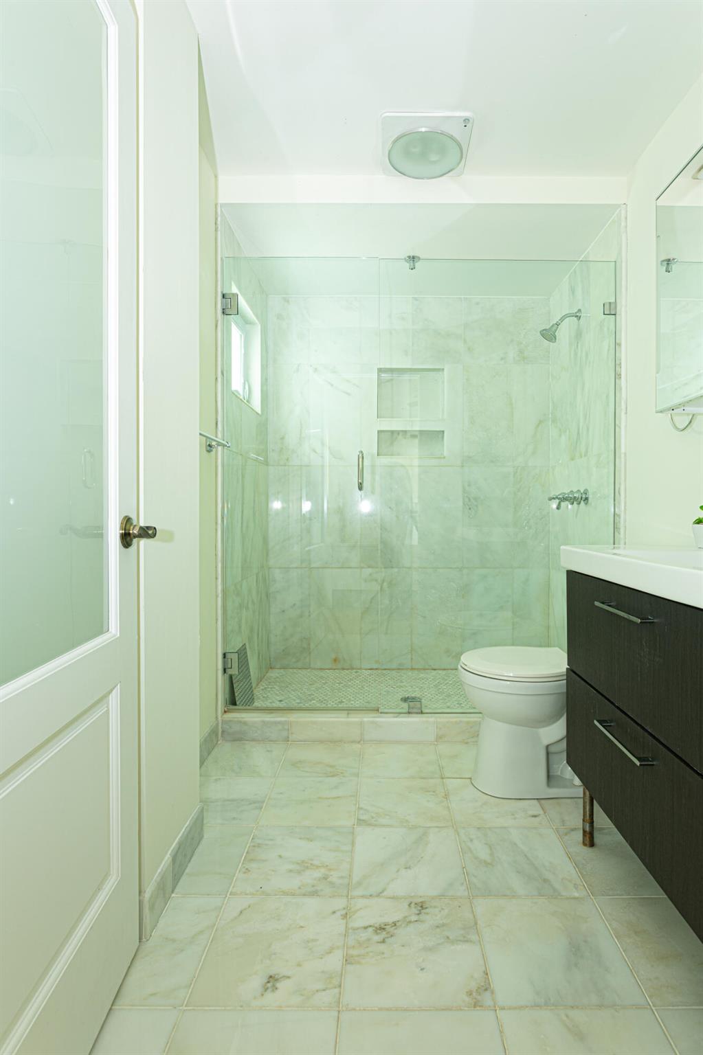 TOLEDO IN - Residential Lease