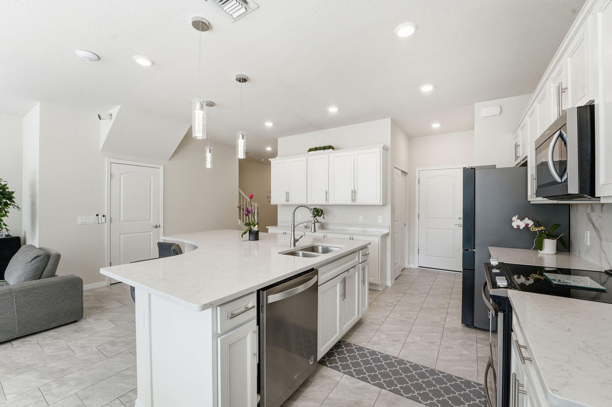 Properties 4802 Blistering Way