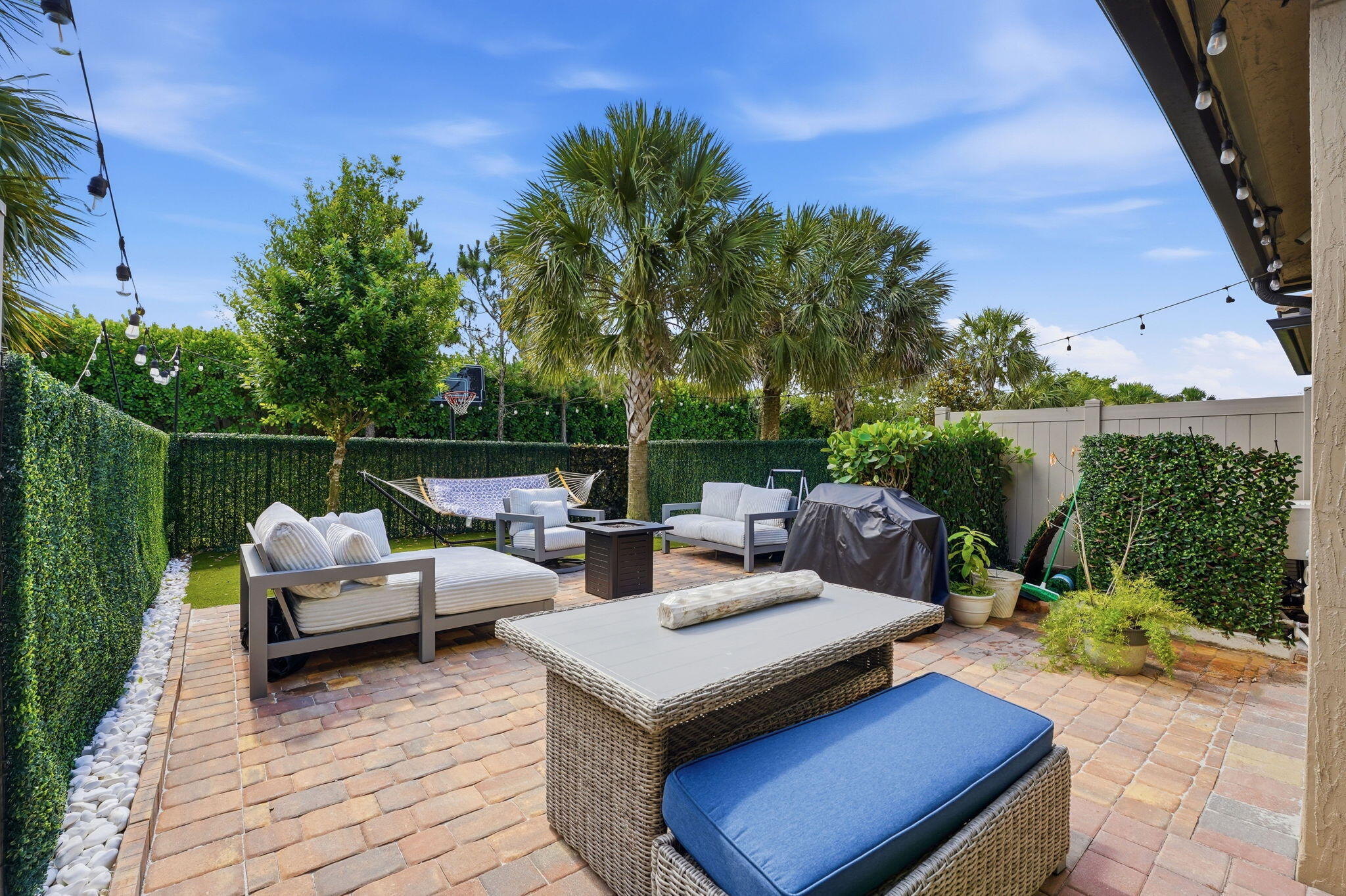 FIELDS AT GULFSTREAM POLO - Residential