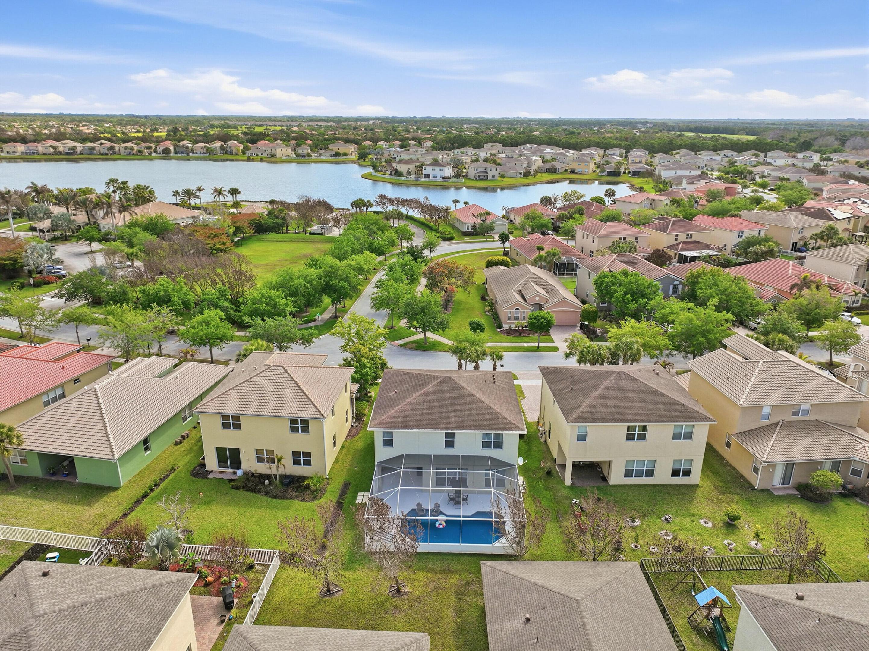 VIZCAYA FALLS PLAT 1 - Residential