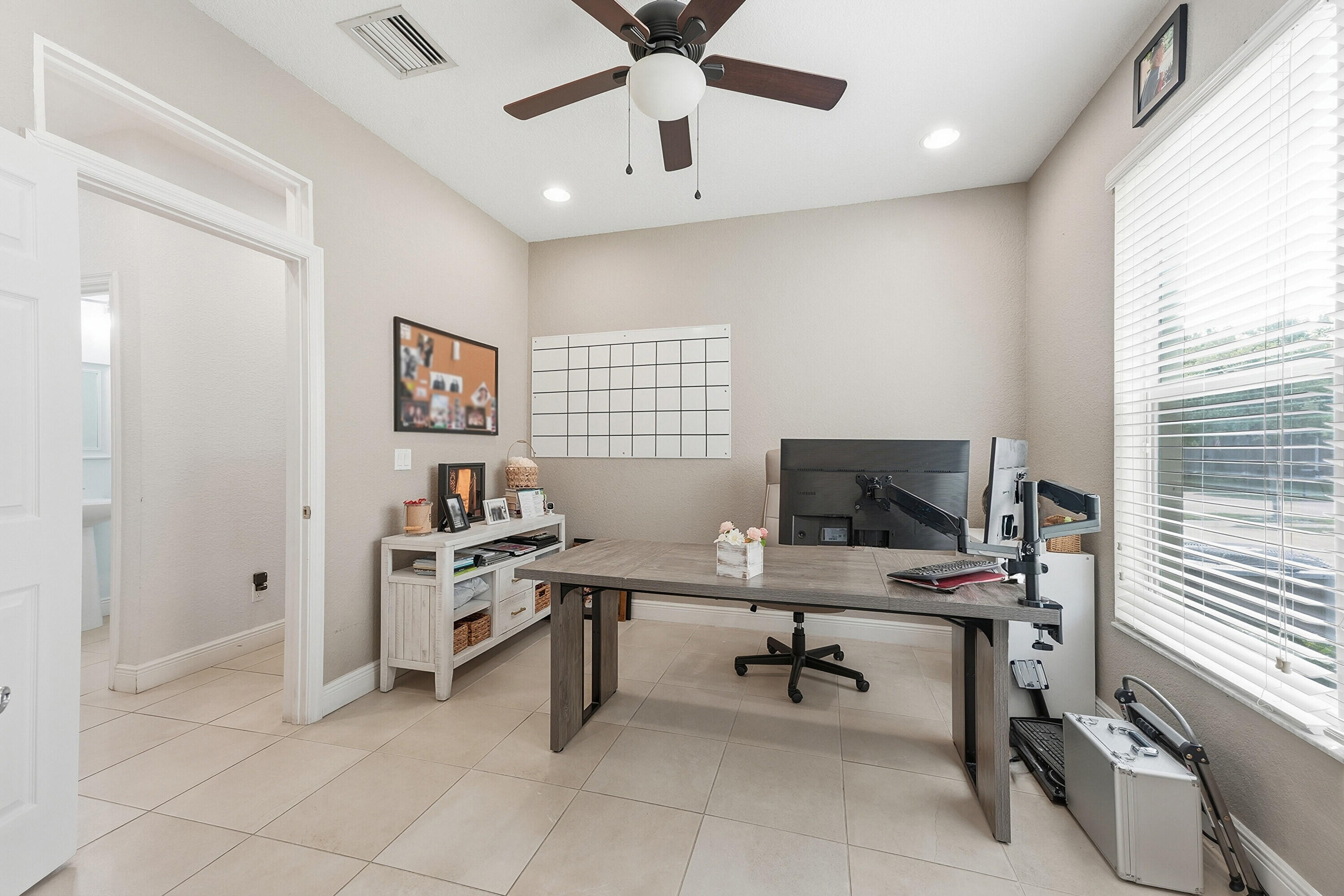 VIZCAYA FALLS PLAT 1 - Residential