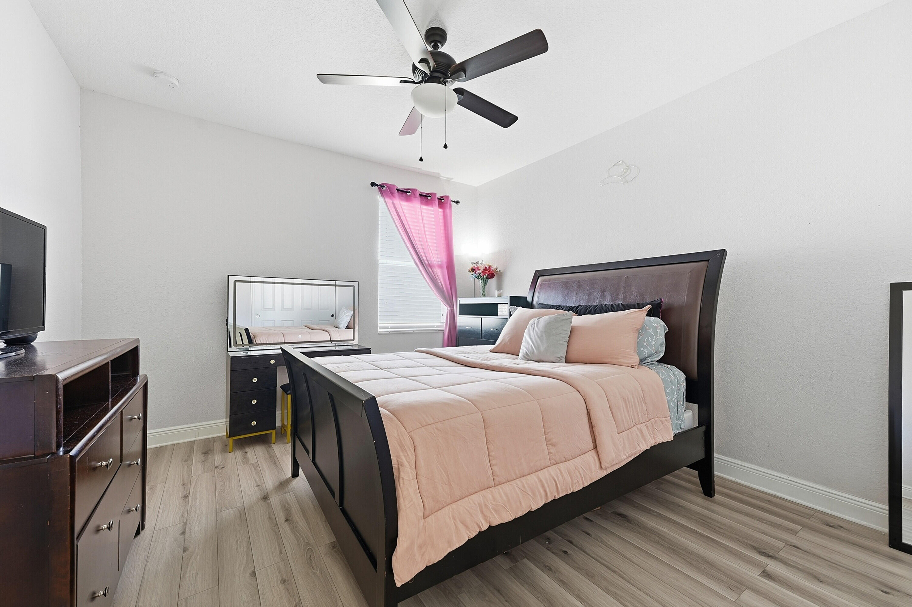 VIZCAYA FALLS PLAT 1 - Residential