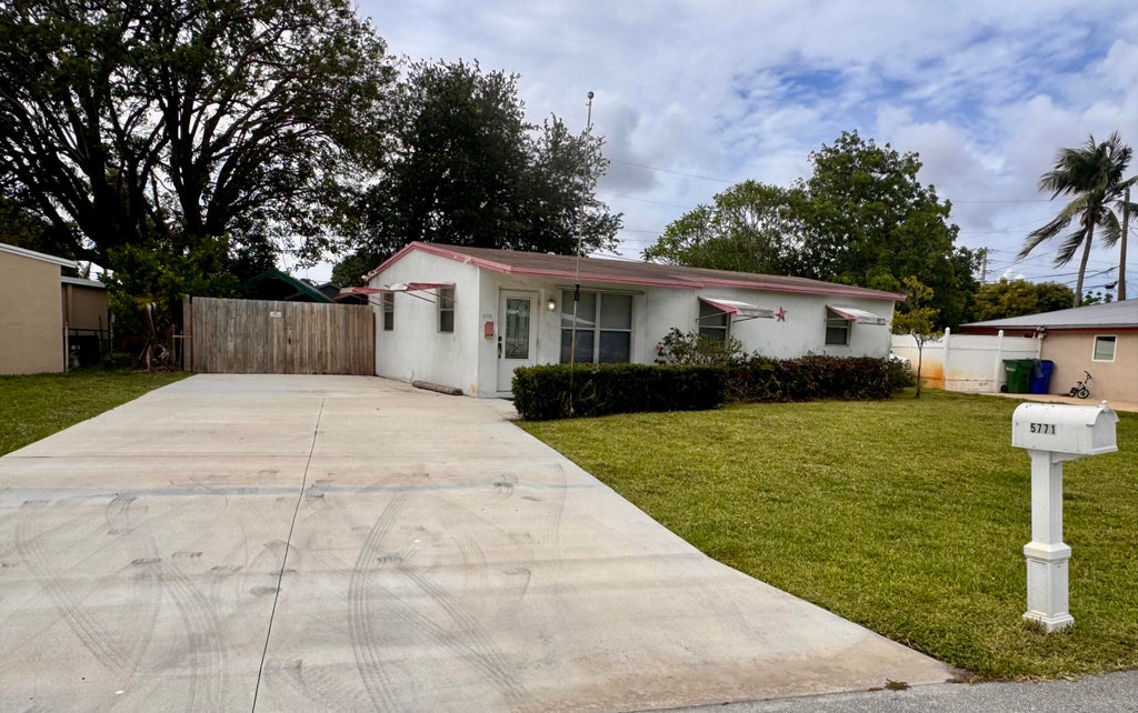 Photo of 5771 NW 24th Court, Margate, FL 33063 (MLS # B26038649)