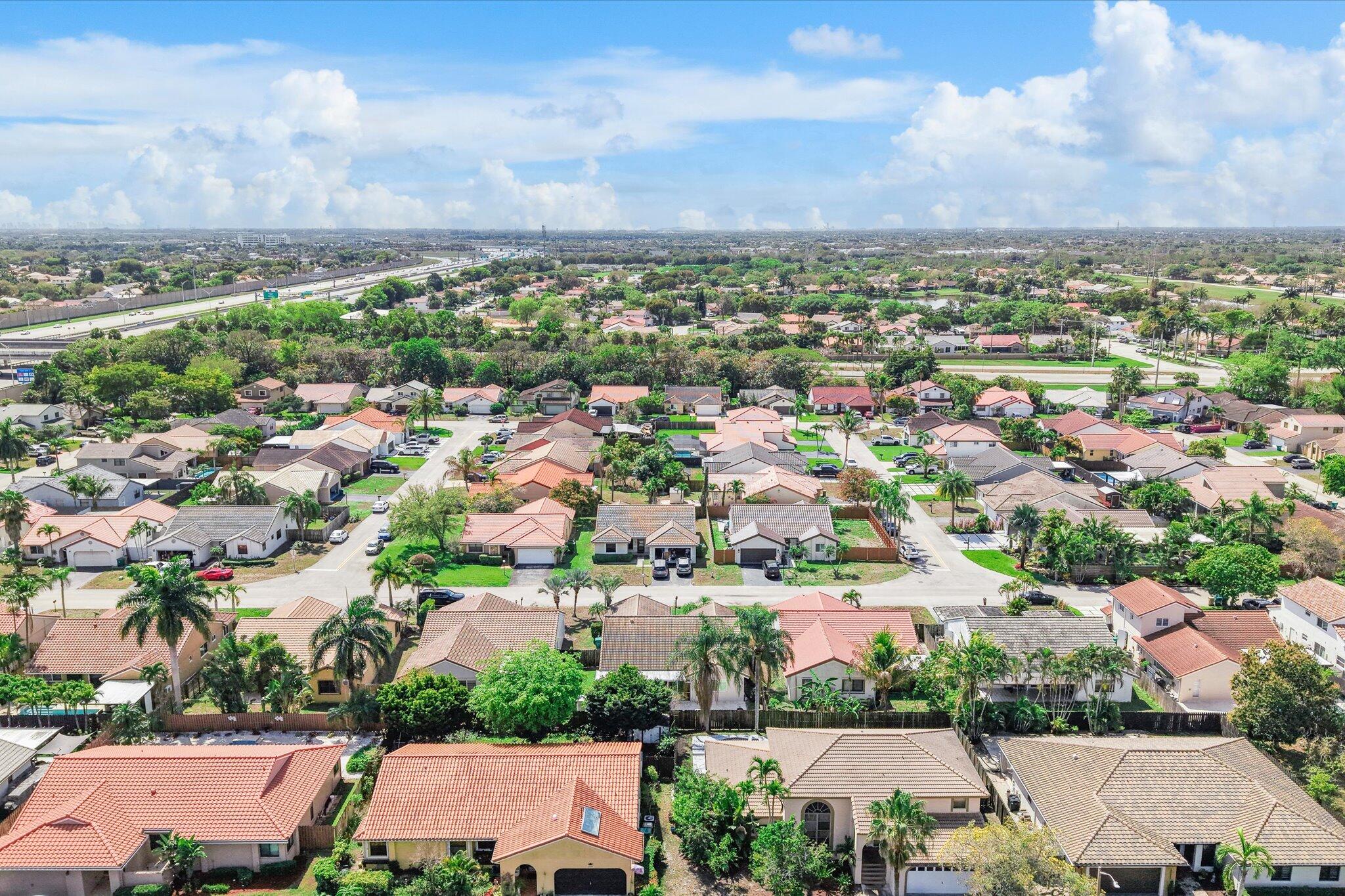 HAWKES BLUFF - Residential
