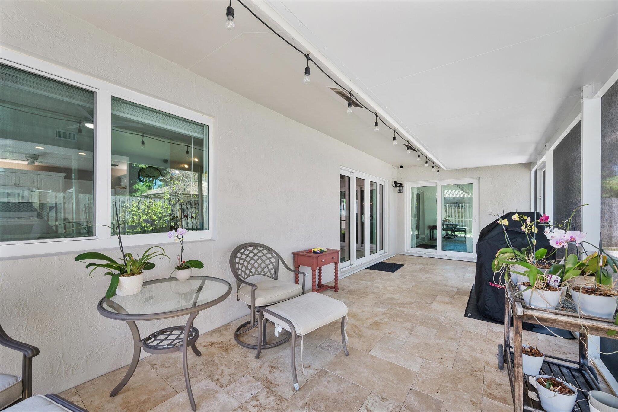 HAWKES BLUFF - Residential