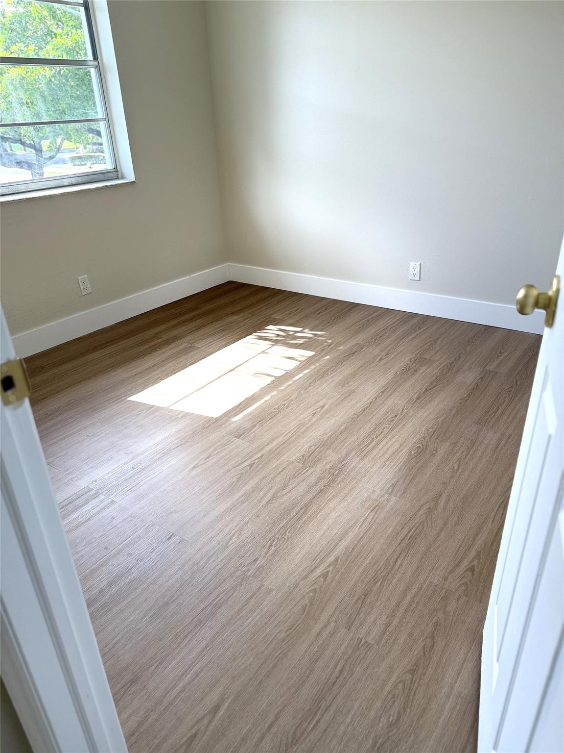Forest Park Condo - Residential Lease