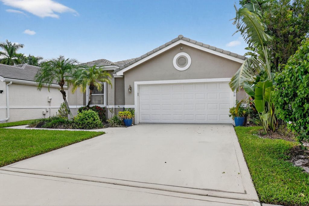 Photo of 6298 Breckenridge Circle, Lake Worth, FL 33467 (MLS # R11124389)