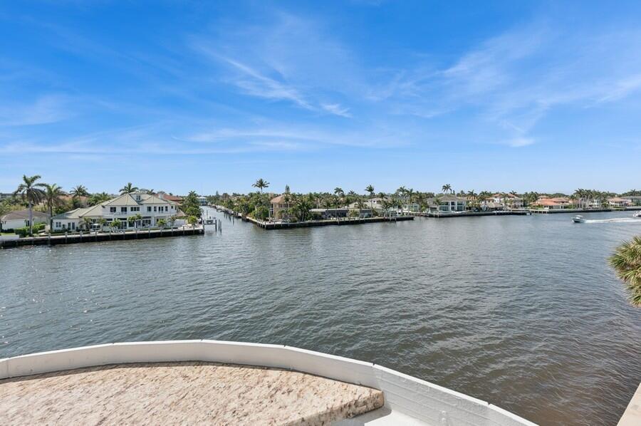 Coastal House - Residential