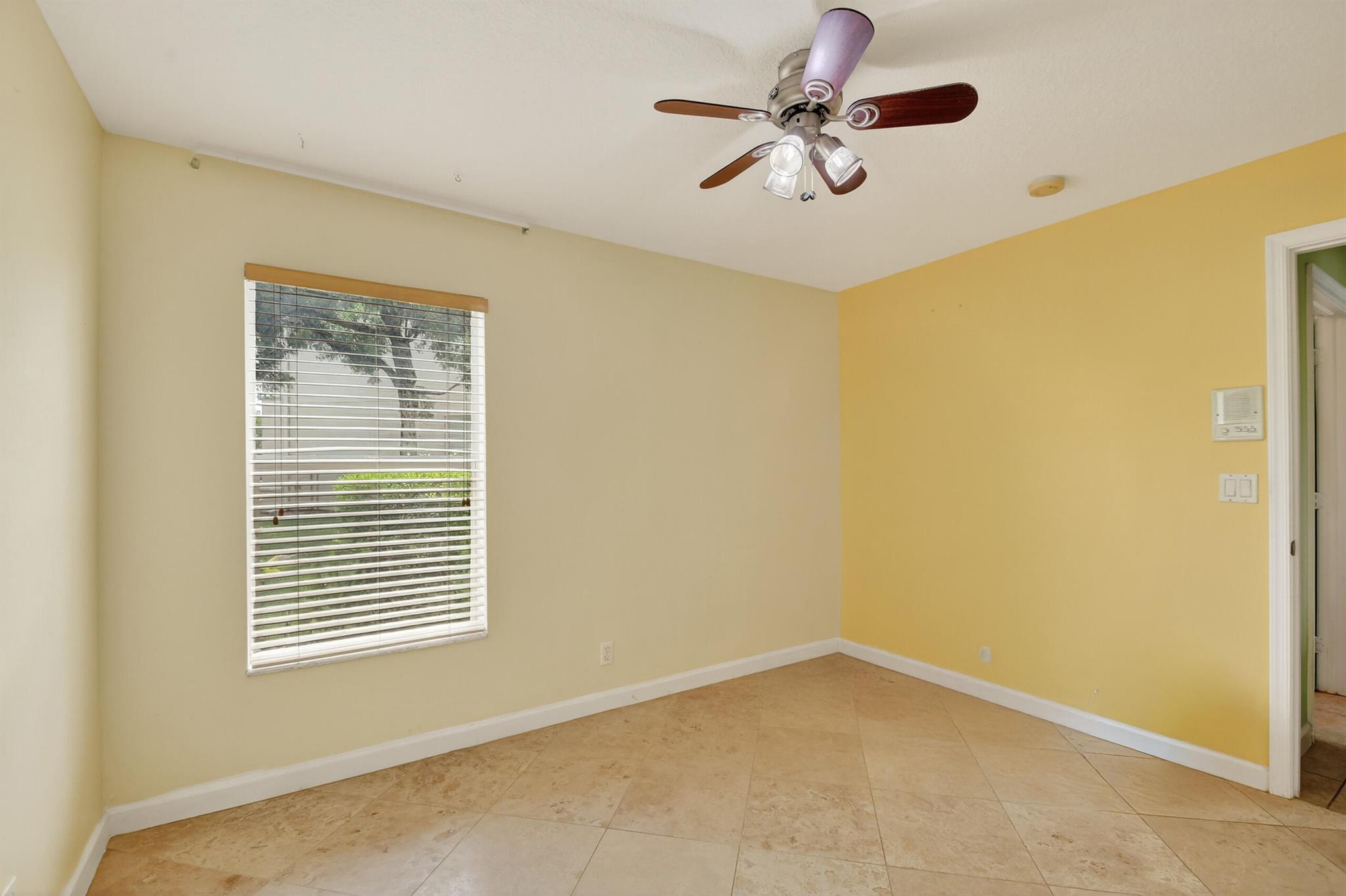 HAMILTON BAY SEC 1A AND 1 - Residential Lease