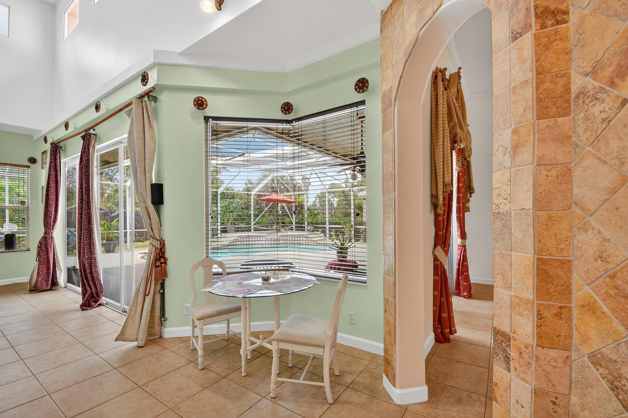 HAMILTON BAY SEC 1A AND 1 - Residential Lease