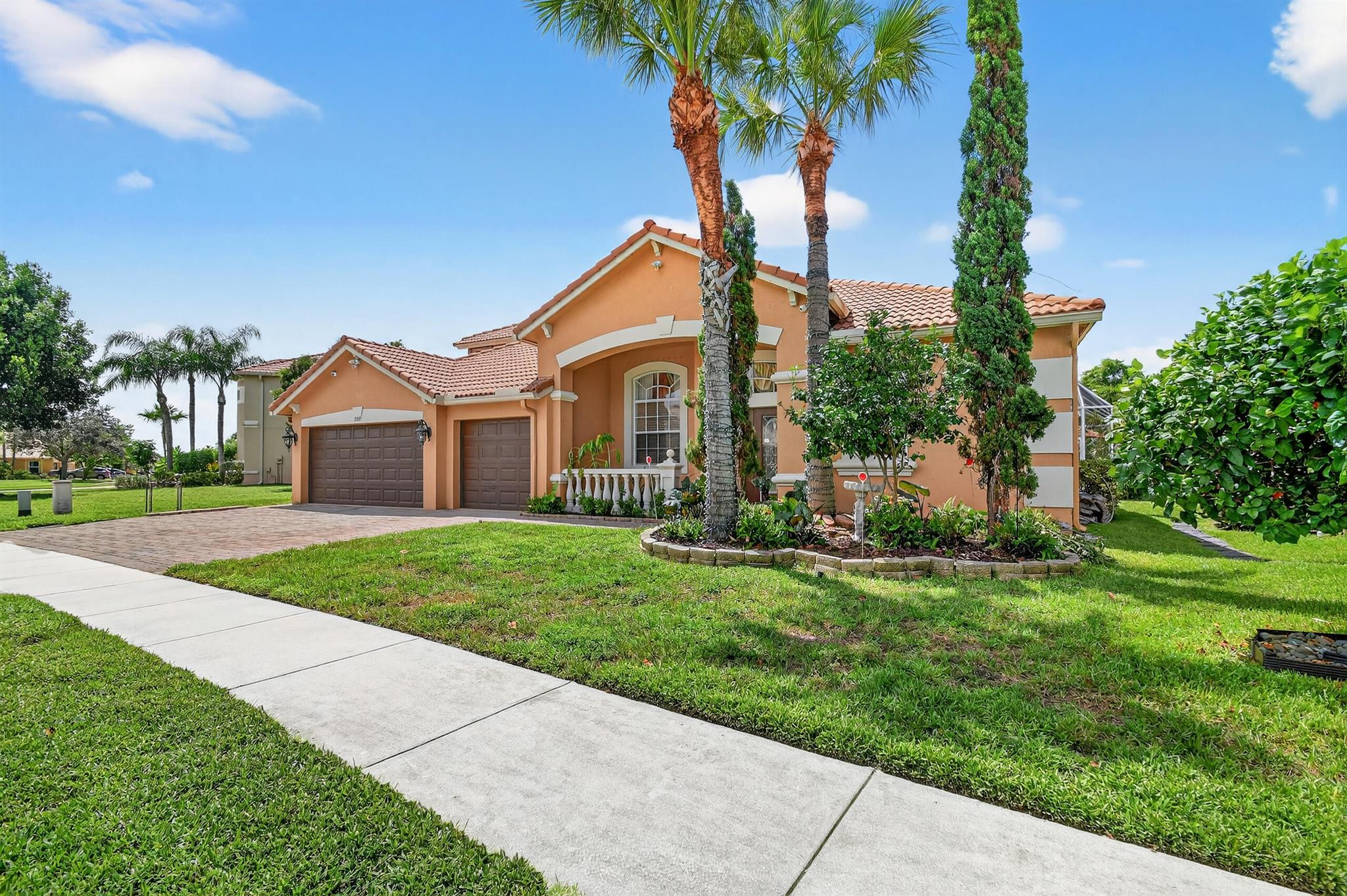 HAMILTON BAY SEC 1A AND 1 - Residential Lease