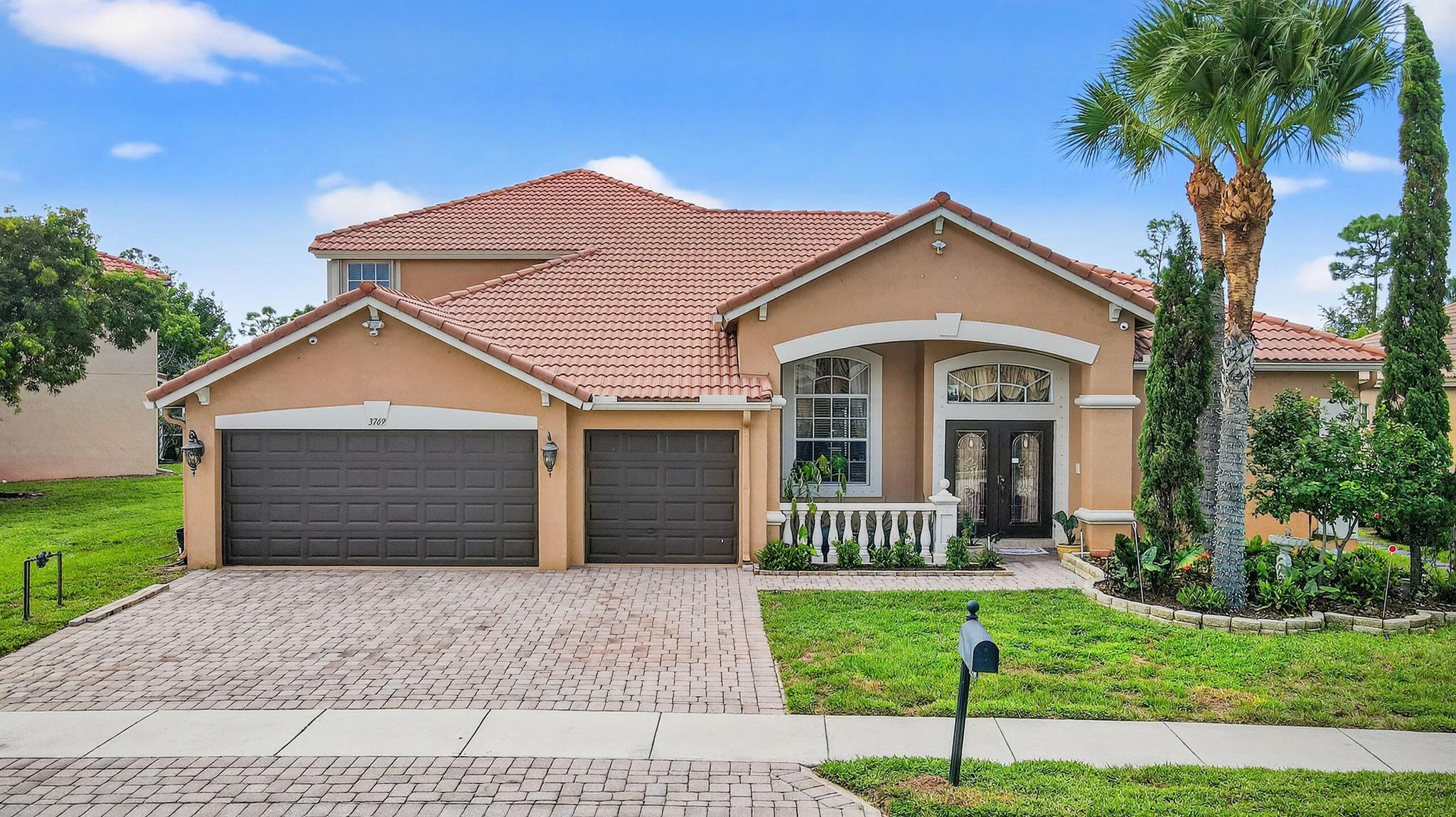 HAMILTON BAY SEC 1A AND 1 - Residential Lease