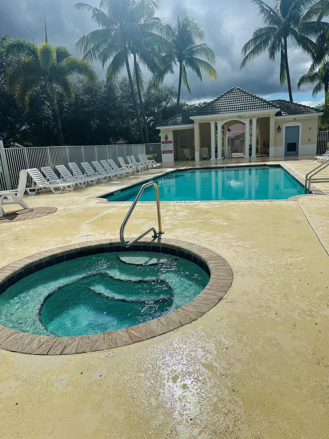 HAMILTON BAY SEC 1A AND 1 - Residential Lease