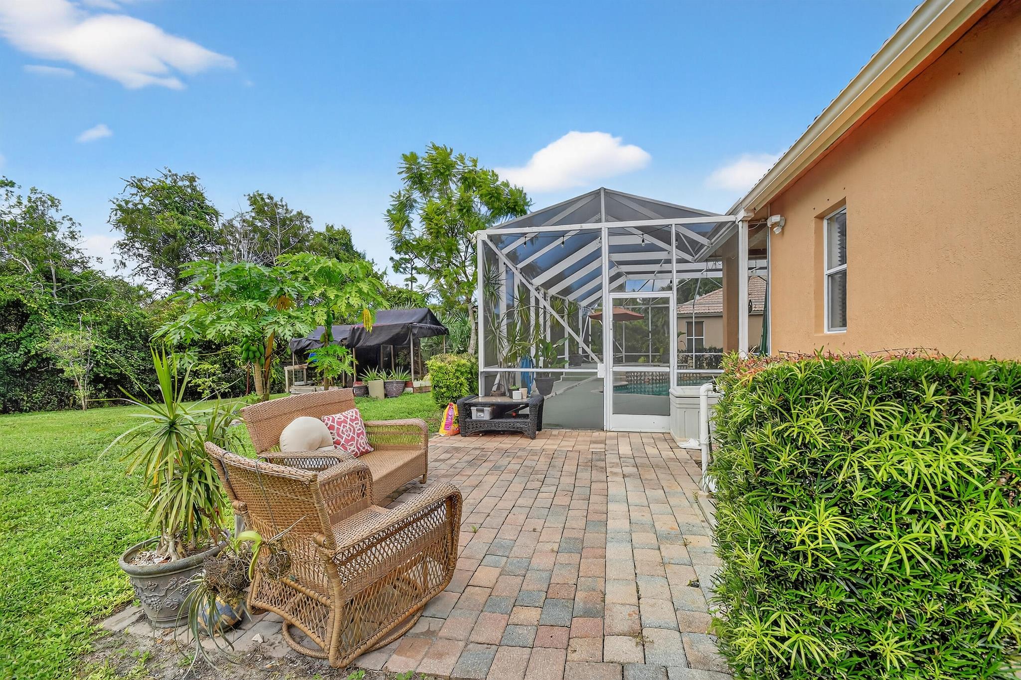 HAMILTON BAY SEC 1A AND 1 - Residential Lease