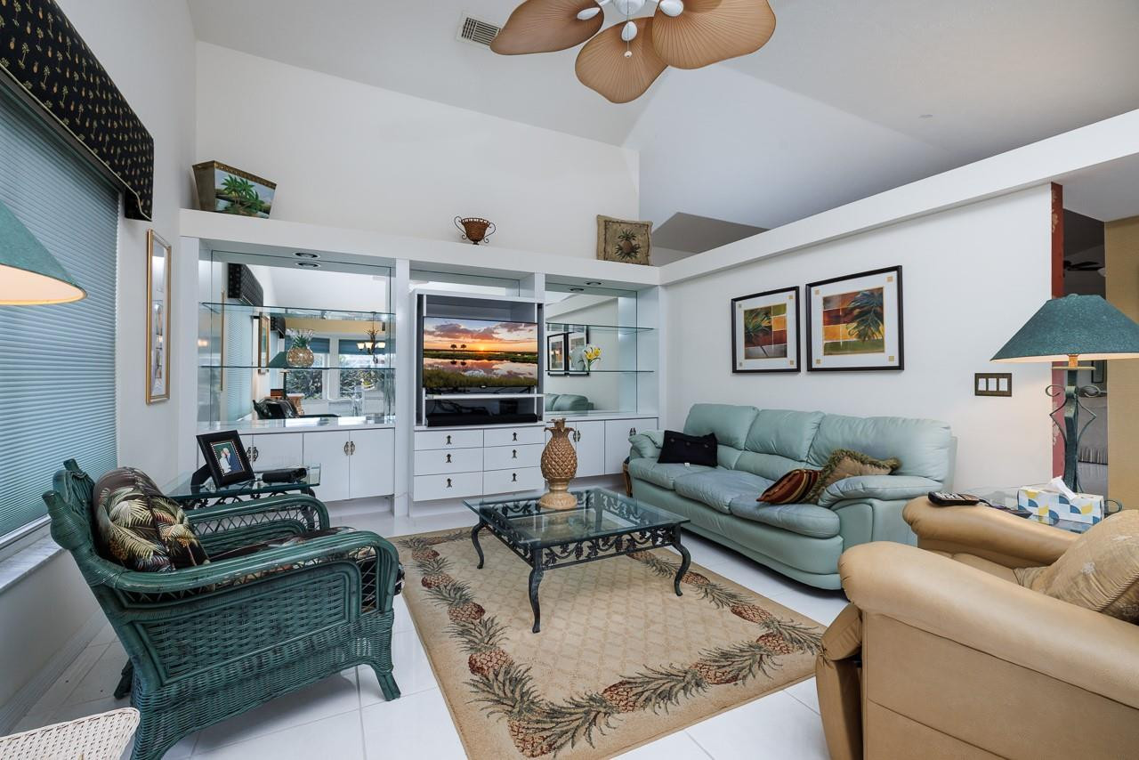 Danforth 01 - Residential