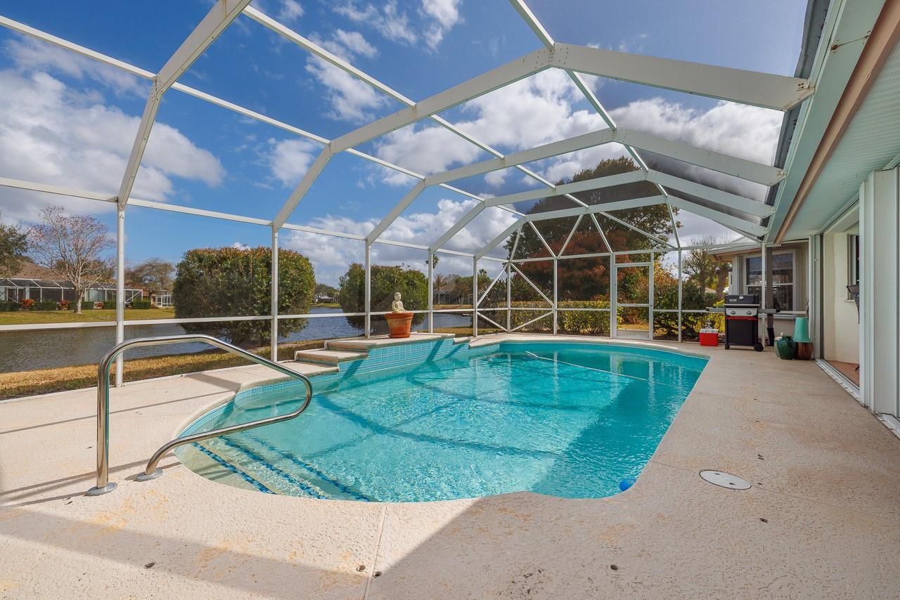 Danforth 01 - Residential