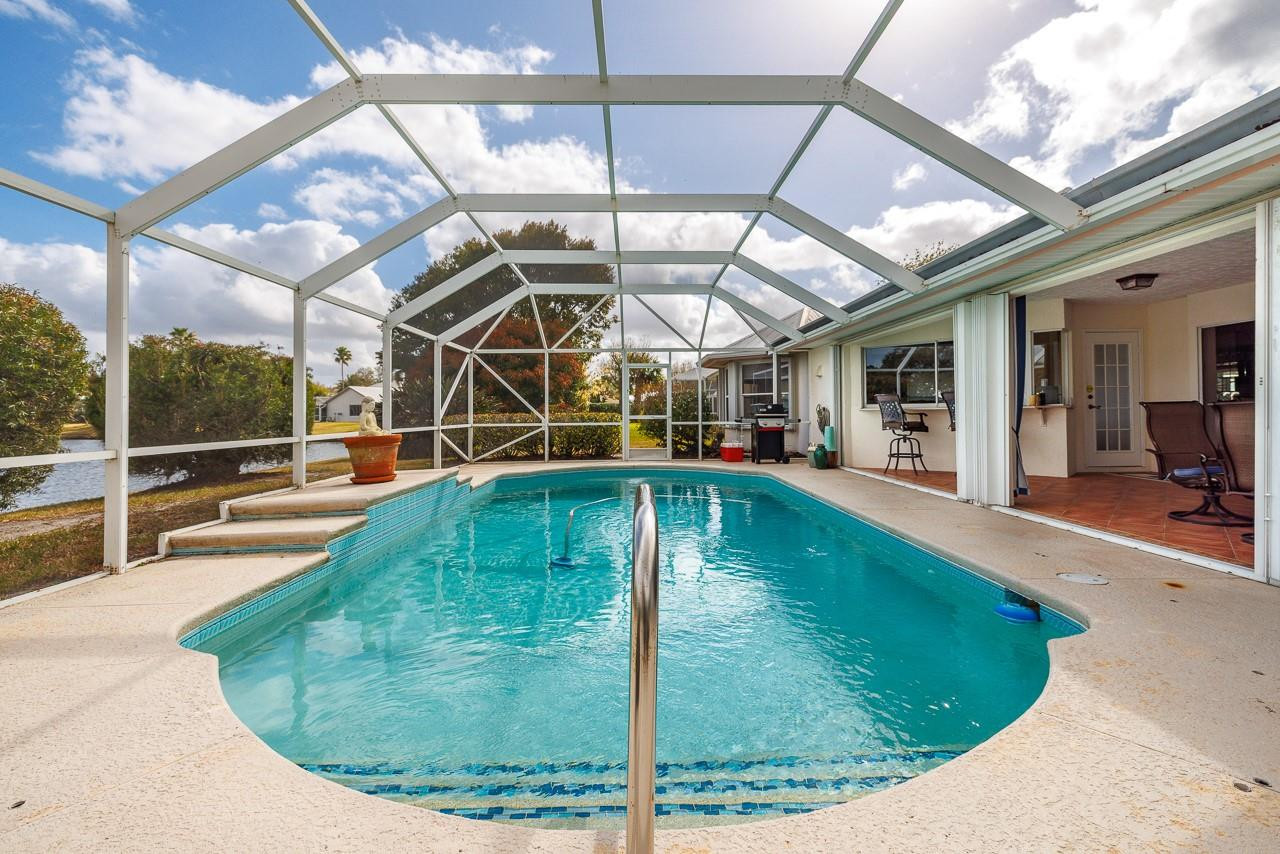 Danforth 01 - Residential