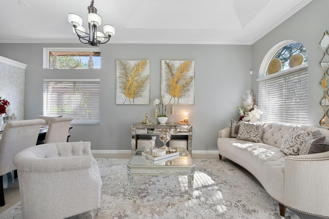 REGENCY LAKES AT COCONUT CREEK - Residential Lease