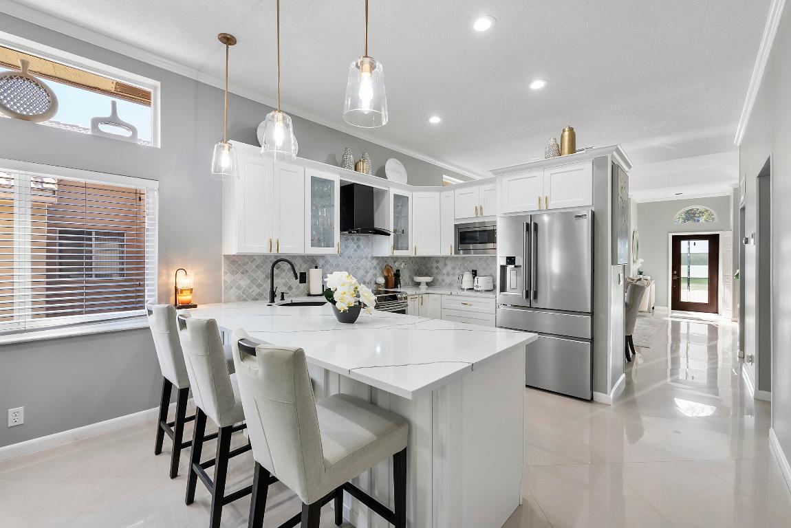 REGENCY LAKES AT COCONUT CREEK - Residential Lease