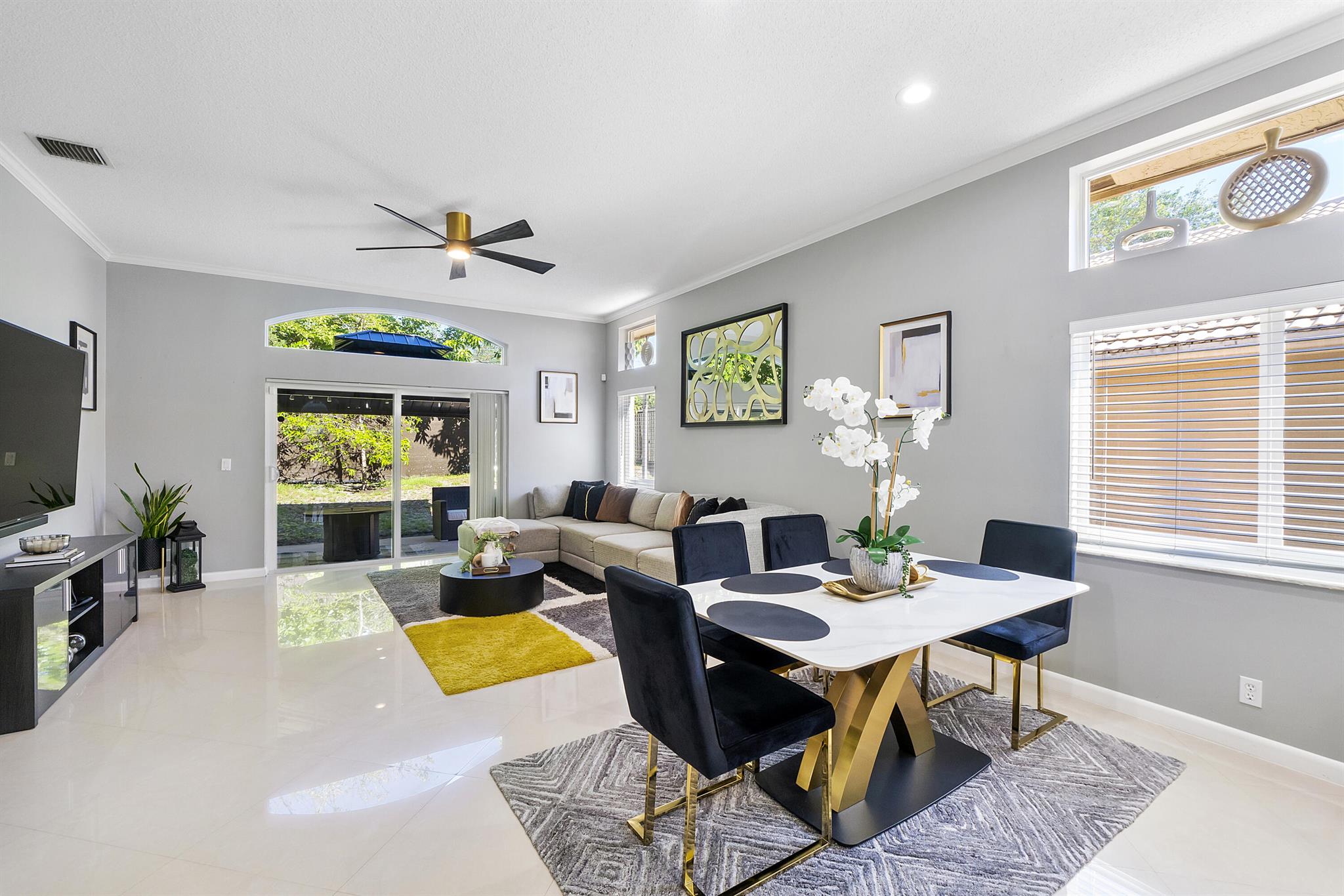 REGENCY LAKES AT COCONUT - Residential Lease