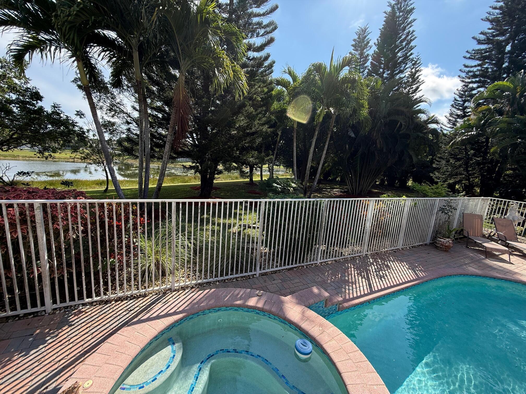 ISLES AT WELLINGTON 7 - Residential