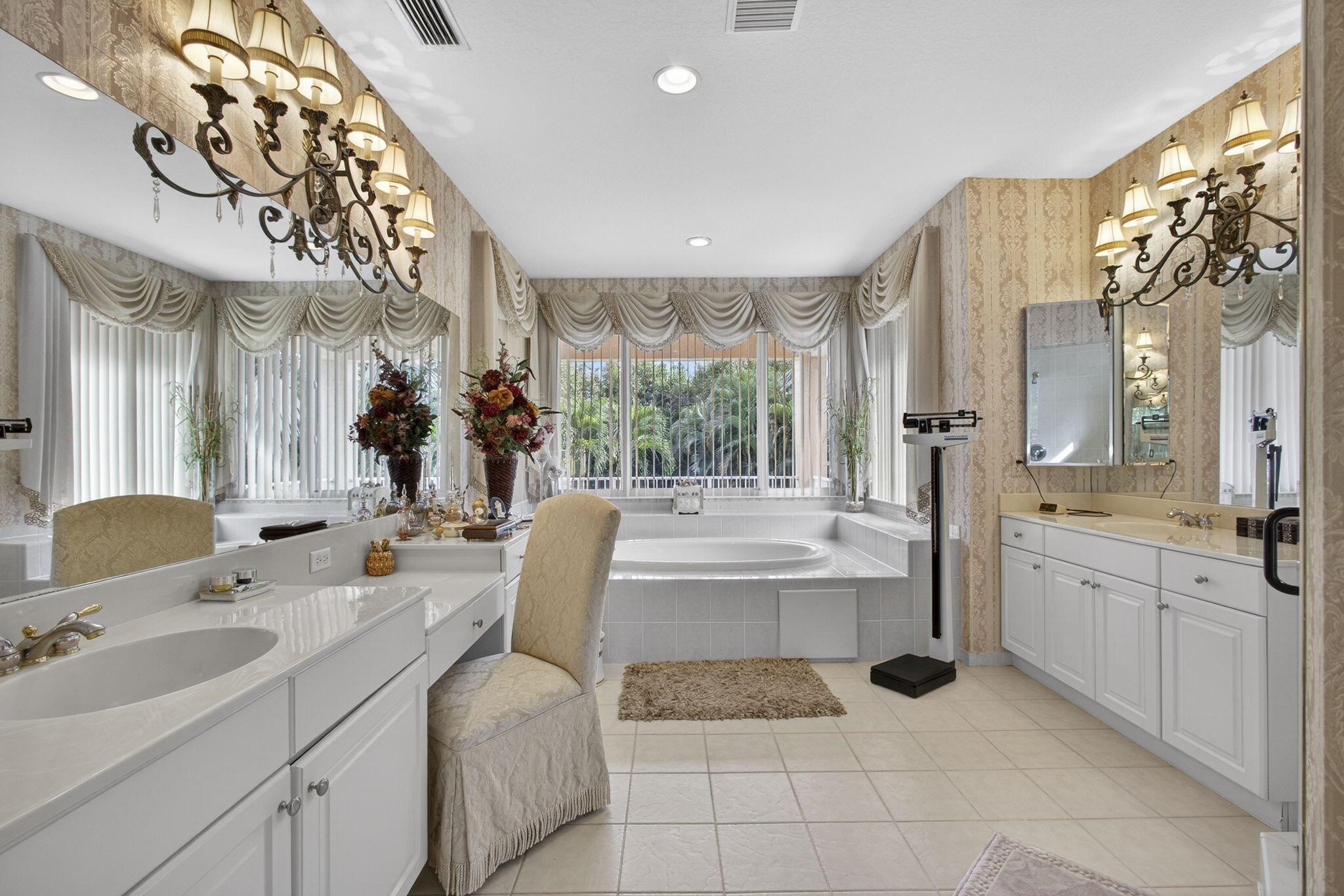 ISLES AT WELLINGTON 7 - Residential