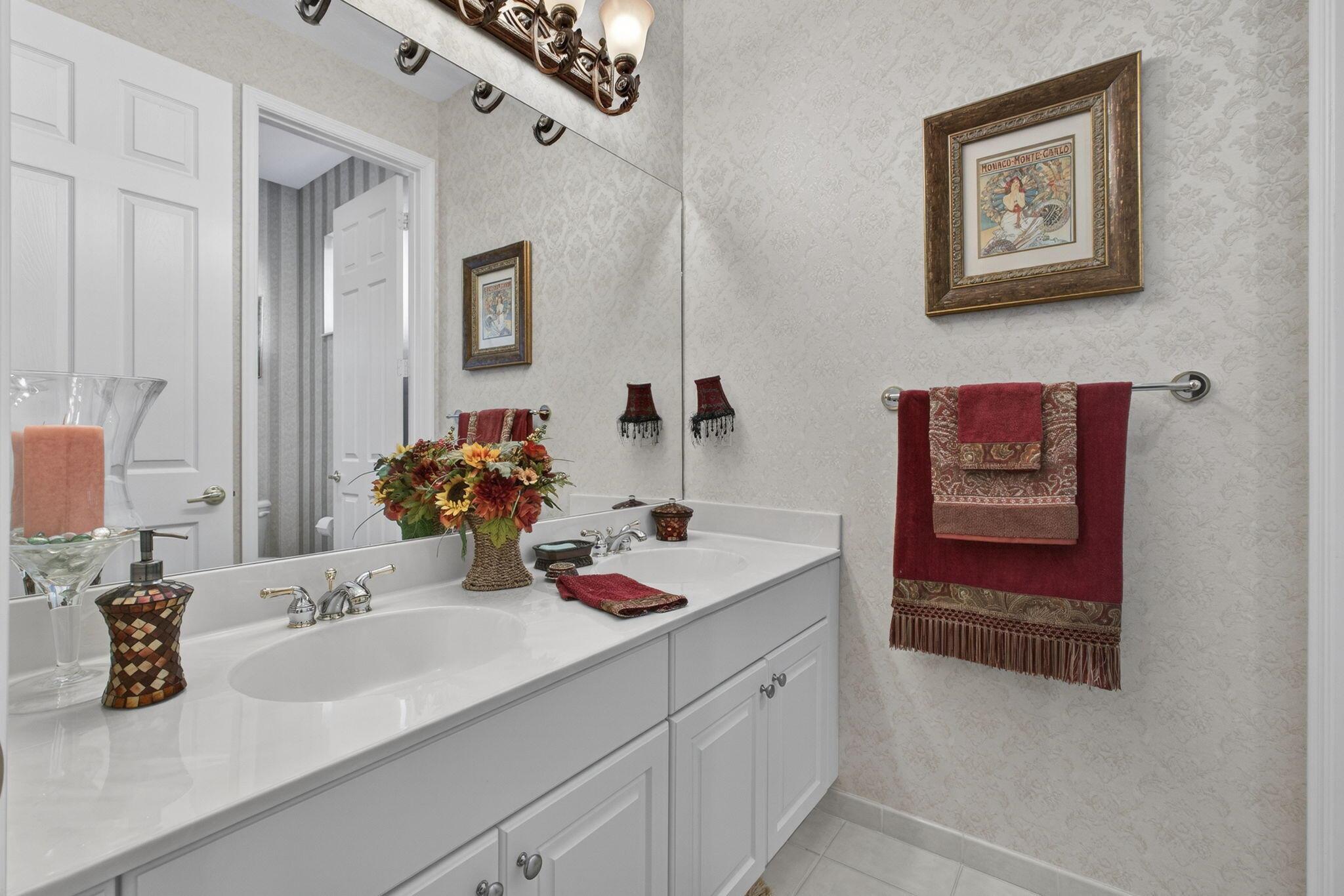 ISLES AT WELLINGTON 7 - Residential