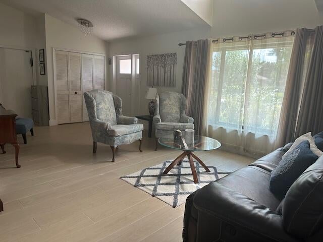 Properties 1420 Chapparel Way