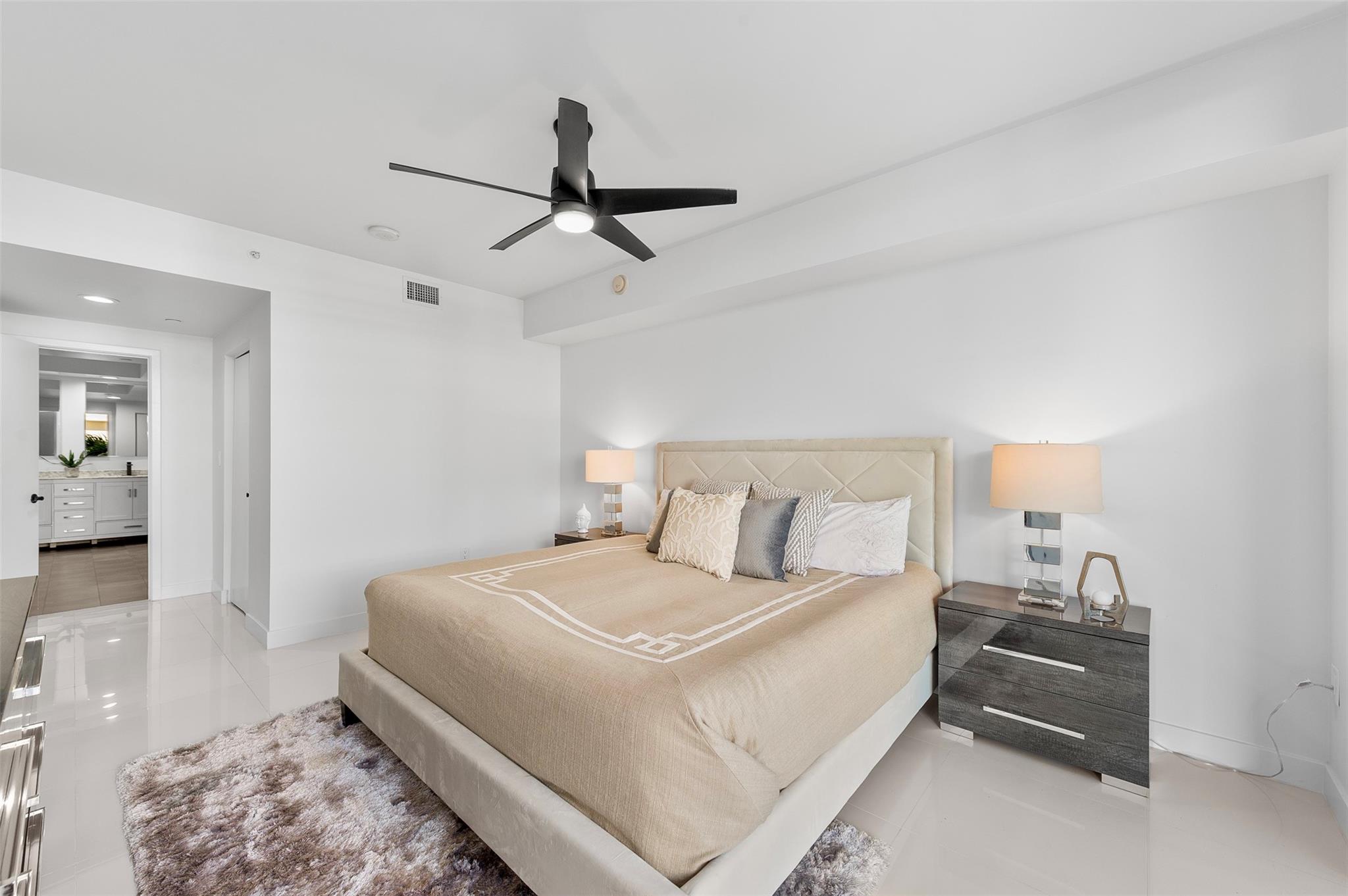Sapphire Fort Lauderdale - Residential