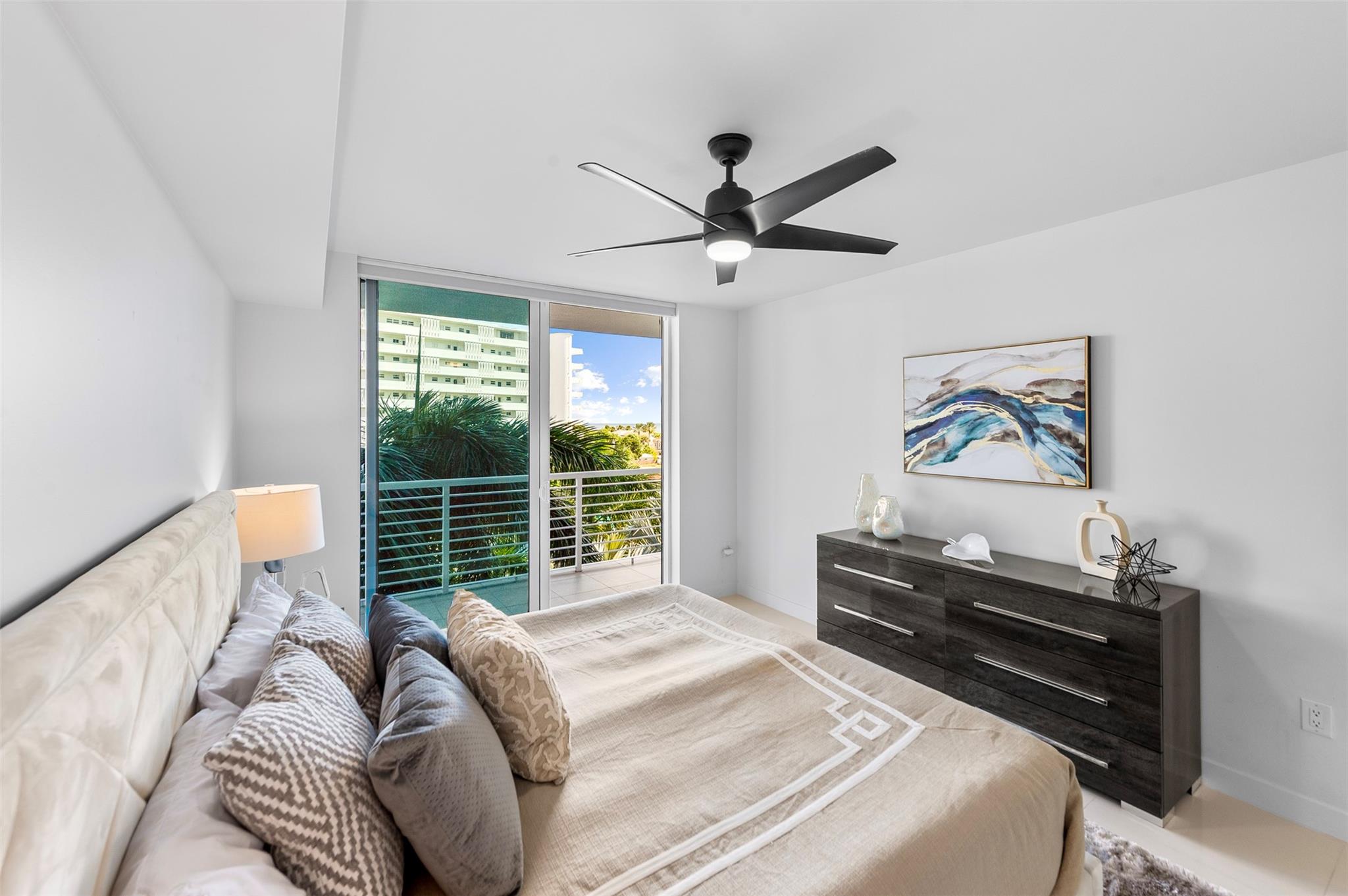 Sapphire Fort Lauderdale - Residential