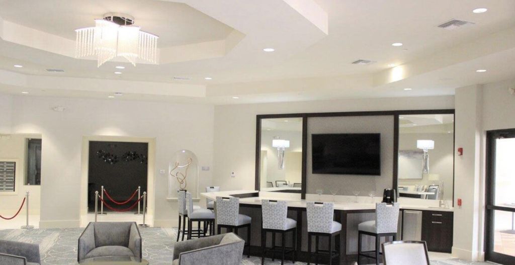 Photo of West Palm Beach, FL (MLS # B26027428)