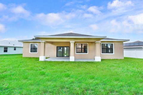 A home in Port St Lucie