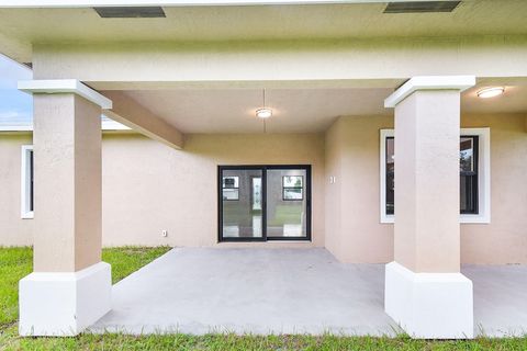 A home in Port St Lucie