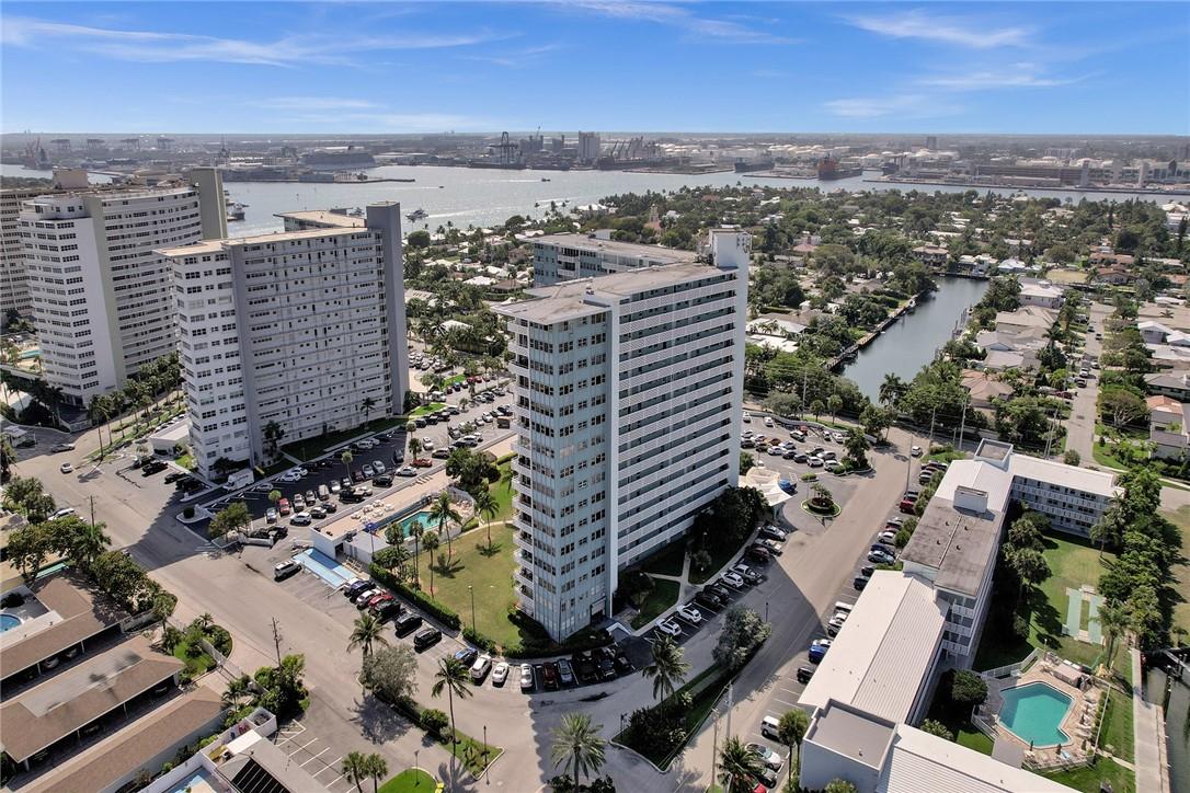 BREAKWATER TOWERS CO-OP - Residential