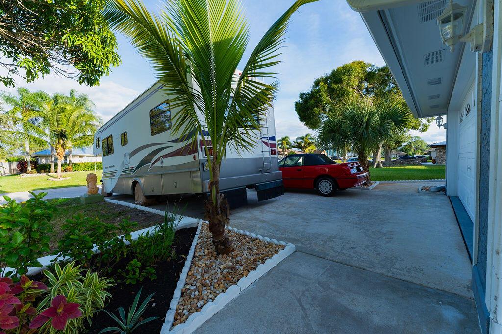 PORT ST LUCIE SECTION - Residential