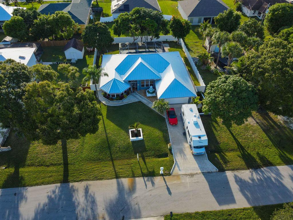 3852 SW Ramspeck Street