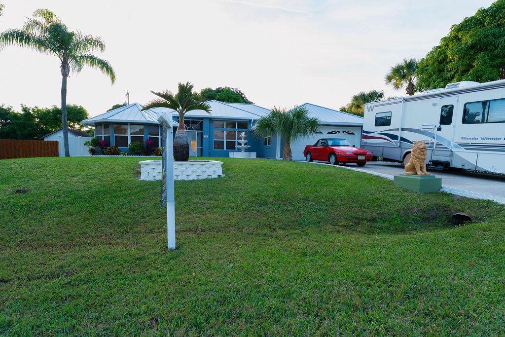 PORT ST LUCIE SECTION - Residential