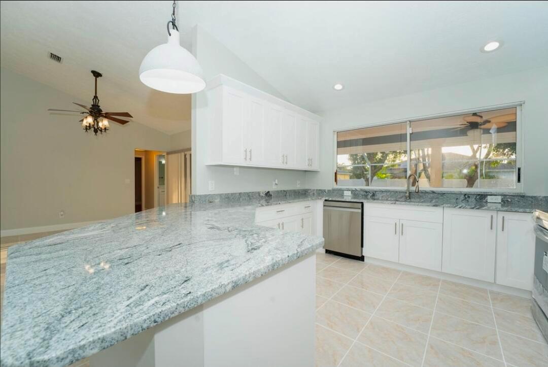 PORT ST LUCIE SECTION - Residential