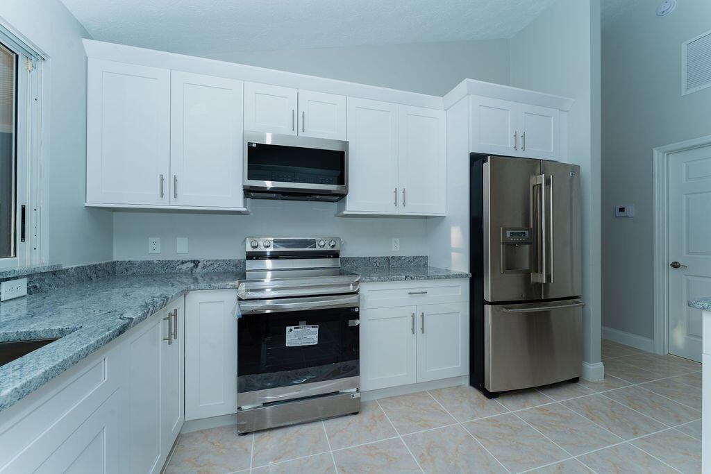 PORT ST LUCIE SECTION - Residential