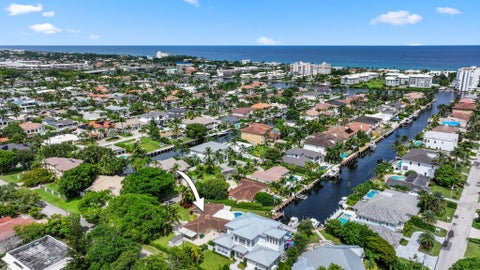 Tiny photo for 910 Banyan Drive, Delray Beach, FL 33483 (MLS # B26087546)