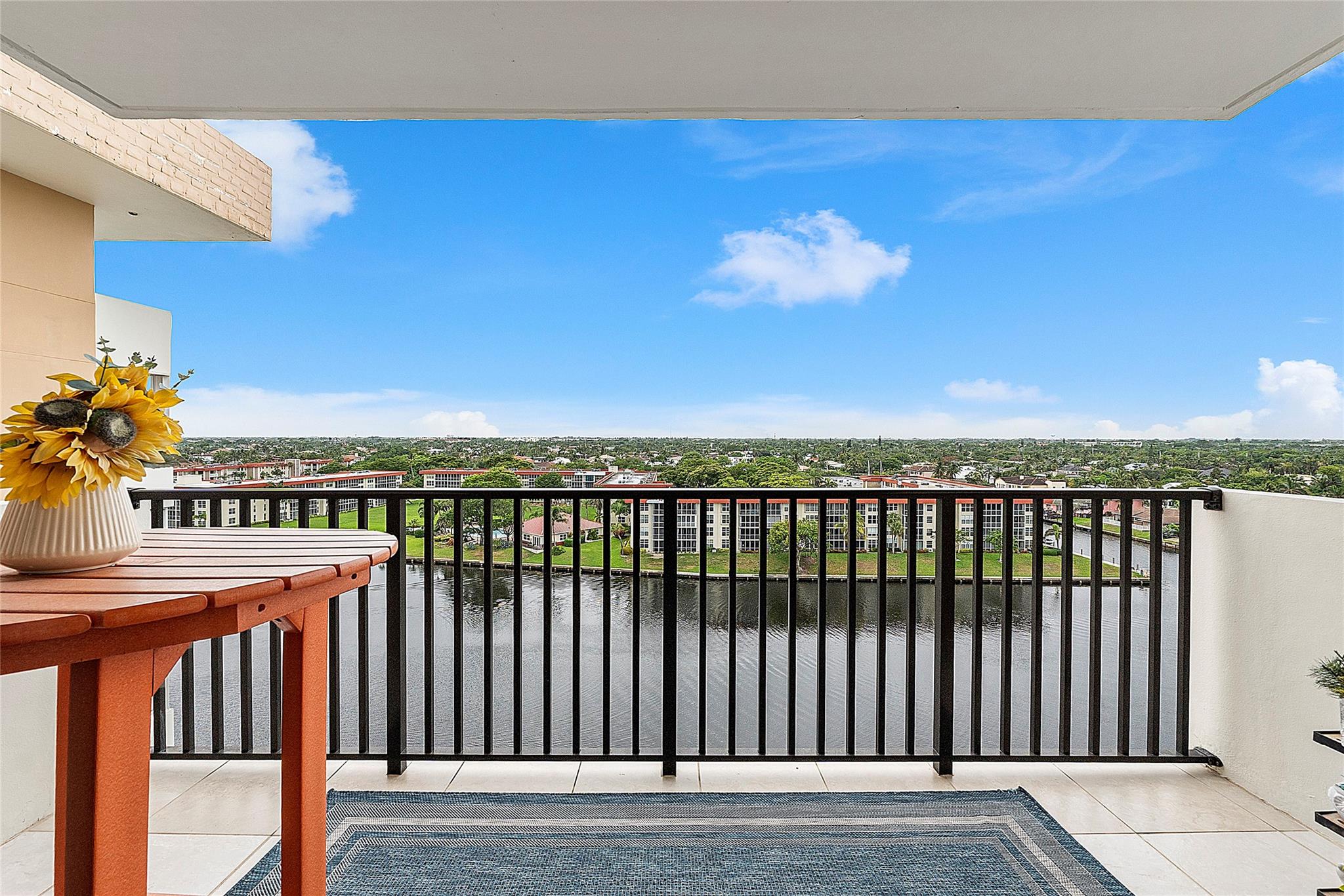 OPAL TOWERS WEST - Residential