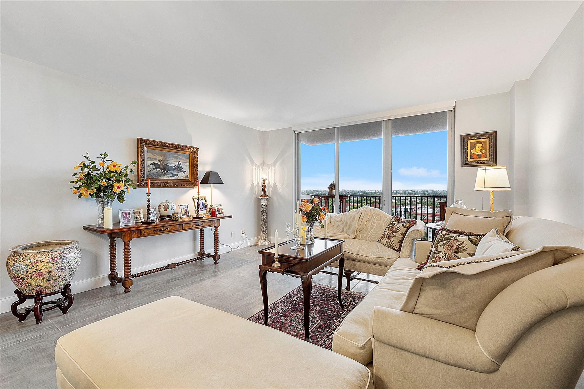 OPAL TOWERS WEST - Residential