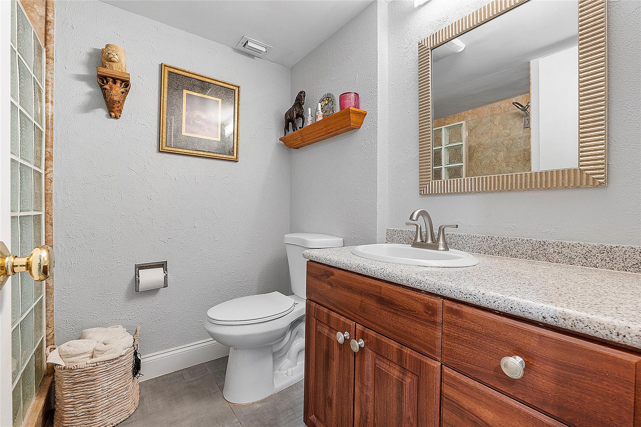 OPAL TOWERS WEST - Residential