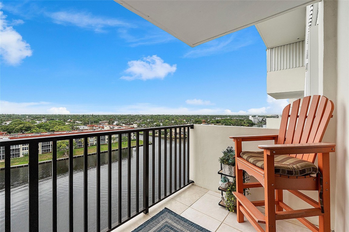 OPAL TOWERS WEST - Residential