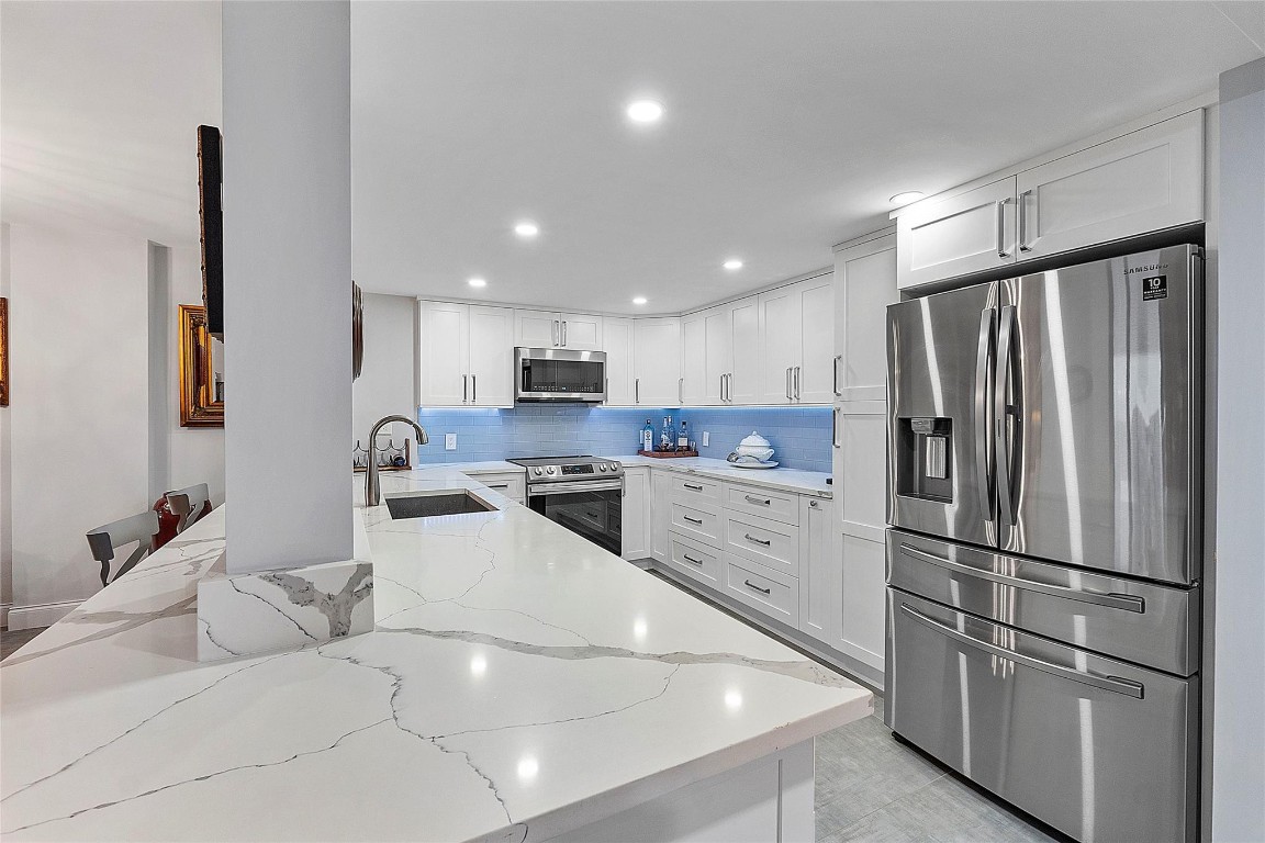 OPAL TOWERS WEST - Residential