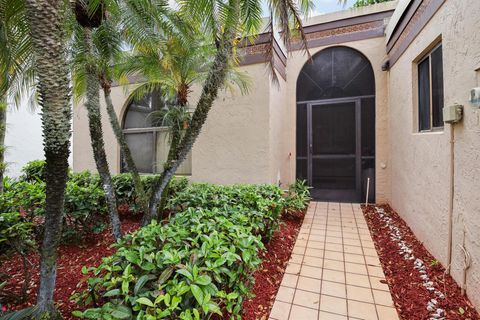 A home in Lake Worth